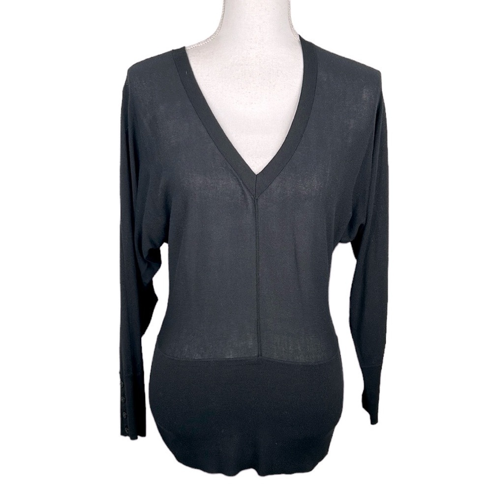 LOFT Ann Taylor Black V-Neck Knit Long Sleeve Sweater Size Medium Petite